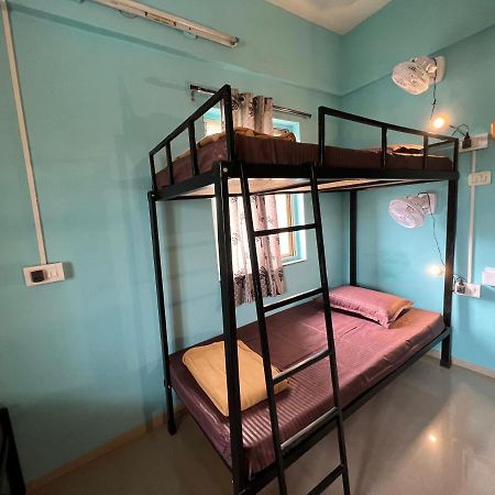 Backpackershostel Yerandwane Экстерьер фото